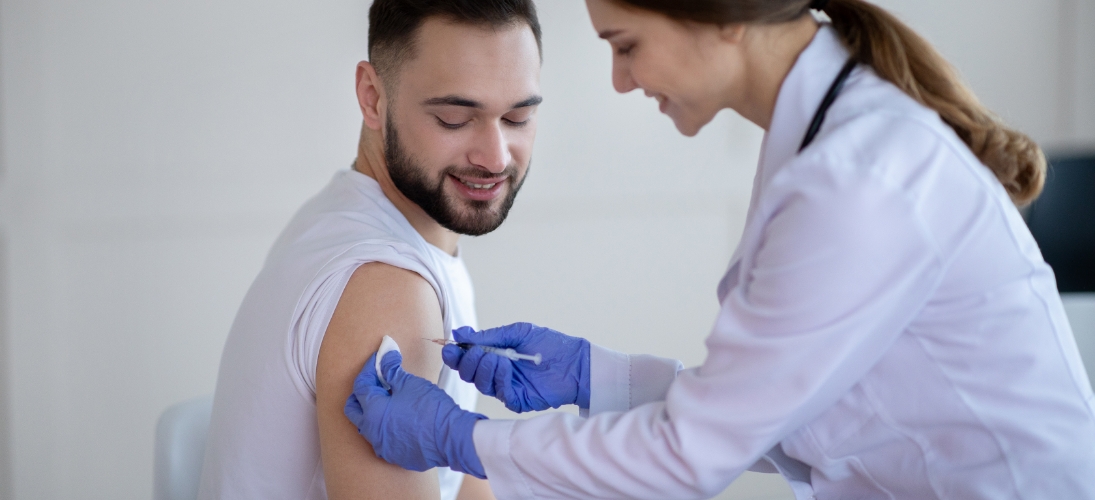 Une consultation prénatale améliore la santé des futurs pères